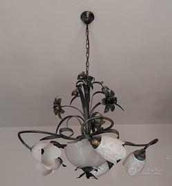 Lampadario in ferro battuto