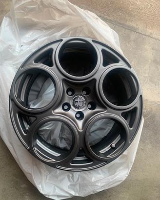 Set di 4 cerchi da 16 GTA per  Alfa Romeo 147