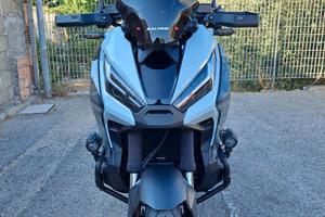 Honda xadv