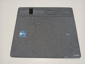 Tappetino per mouse con caricabatterie wireless