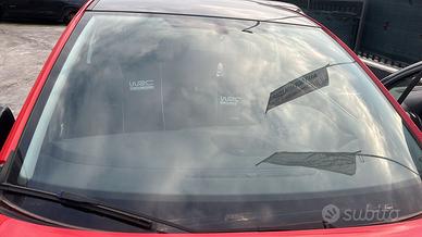 Parabrezza Opel Corsa E 2015