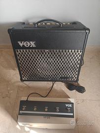 Amplificatore chitarra VOX VT30+Pedaliera