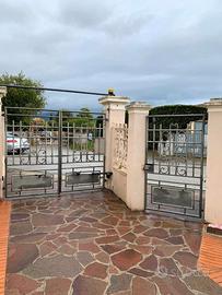 CANCELLO E CANCELLINO