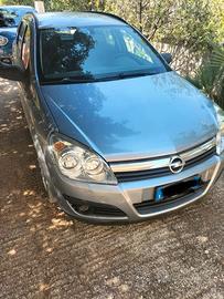 Opel Astra SW 