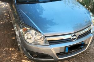 Opel Astra SW 