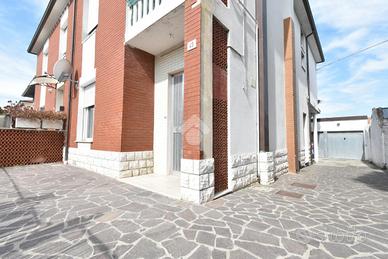 BIFAMILIARE A SAVIGNANO SUL RUBICONE