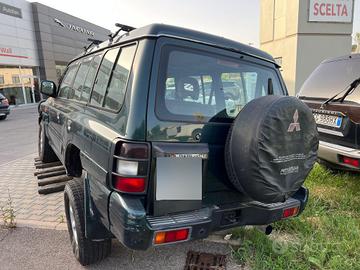 Mitsubishi Pajero 1999 target 2.8 te 7 posti