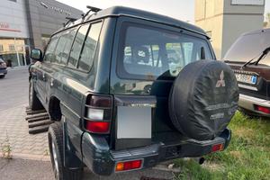Mitsubishi Pajero 1999 target 2.8 te 7 posti
