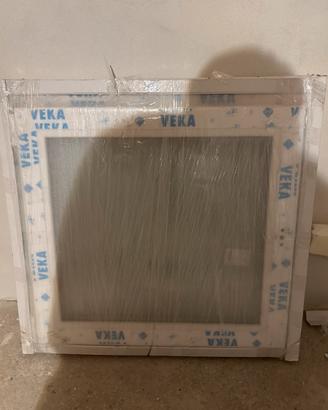 Finestra L85cm x H80cm