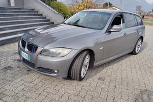 BMW 318 anno2010