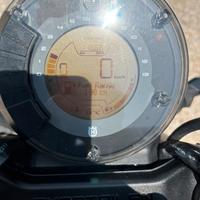 Husqvarna svartpilen 401