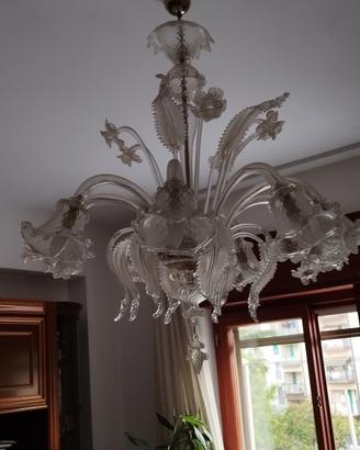 Lampadario in vetro artistico di Murano