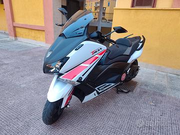 Yamaha Tmax 530