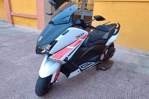 Yamaha Tmax 530