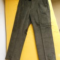 Pantaloni in velluto verde oliva Tg 54 Nuovi!