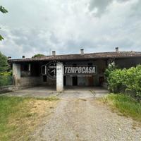 PORZIONE DI RUSTICO CON GIARDINO
