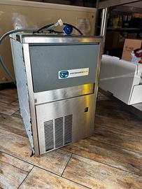 Fabbricatore ghiaccio