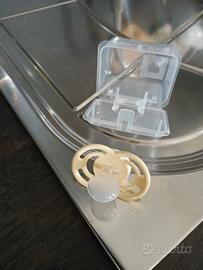 un ciuccio 8 eur nuovo ne costa 13 eur nuovo