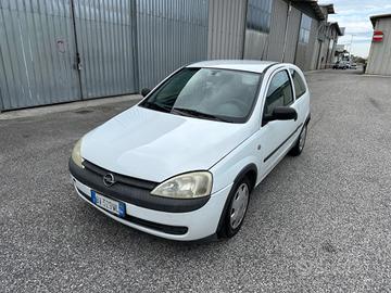 Opel Corsa 1.0i 12V cat 3 porte NEOPATENTATI