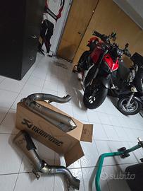 akrapovich  panigale e streetfighter v4 