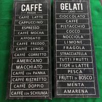 Due cartelli decorativi in stile vintage
