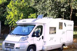 Camper semi-integrale JOINT SPECELINE 146