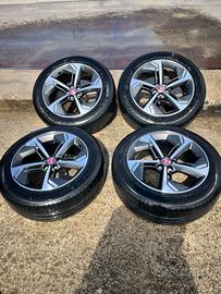 Cerchi in lega originali Jaguar E-Pace 19" con pn