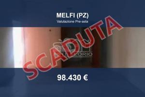 Immobile in asta di 180 m² con più di 5 locali a M