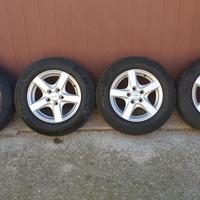 Cerchi in lega da 15" Toyota Avensys Verso