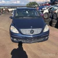 Mercedes classe b ricambi