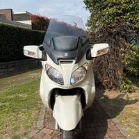 Scooterone suzuki burgman 650 executive