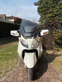 Scooterone suzuki burgman 650 executive