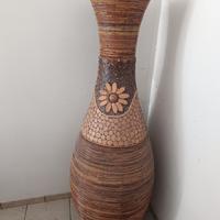 Grande vaso etnico in bamboo e legno decorato