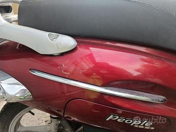 Motociclo/Scooter kymco People 150