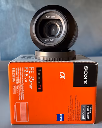 Sony FE 35mm f/2.8 ZA Sonnar T*