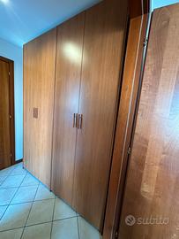 Armadio a quattro ante