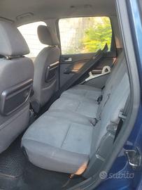 FORD Focus C-Max 1.8 TDCi
(115CV) Ghia