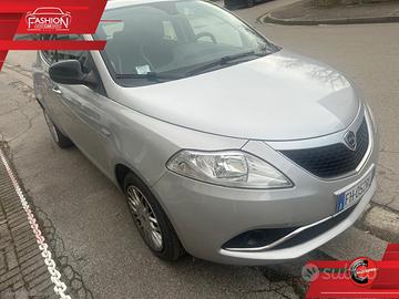 LANCIA Ypsilon 1.2 69 CV 5p. Gold