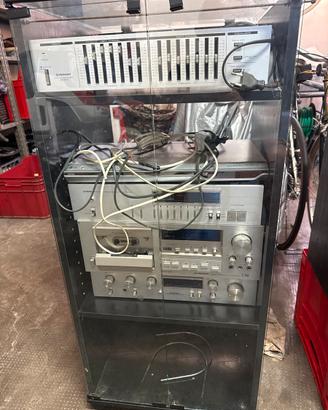 Stereo pioneer