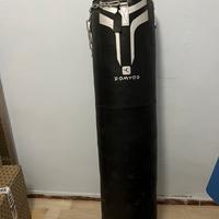 Sacco boxe thay boxe