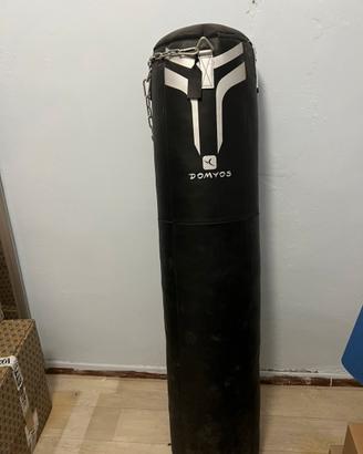 Sacco boxe thay boxe