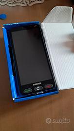 Brondi smartphone per anziani