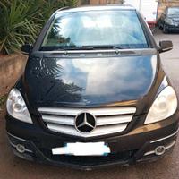ACCESSORI RICAMBI MERCEDES CLASSE B ANNO 2009