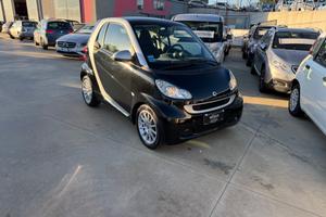 Smart ForTwo 1000 52 kW MHD coupé passion