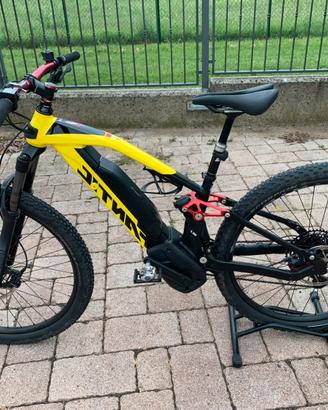 Bicicletta elettrica Fantic XTF