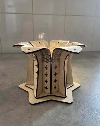 Portacandele Design "Fiore" in Legno Flessibile