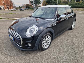 Mini Cooper D 1.5 136cv 5porte *FRIZIONE NUOVA*