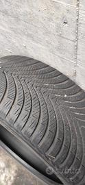 4 gomme kumho 4 stagioni 225 40 r18 