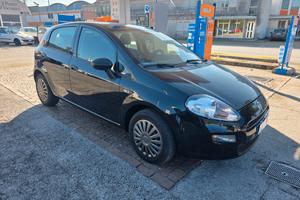 Fiat Punto 1.3 MJT II 75 CV 3 porte Lounge con 238