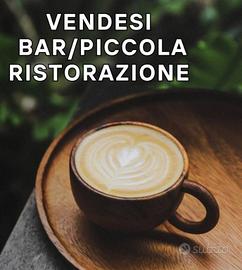 Attività / Licenza di 100 m² con 3 locali a Vercel